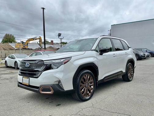 2025 Subaru Forester Sport