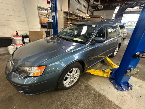 2005 Subaru Legacy 2.5i