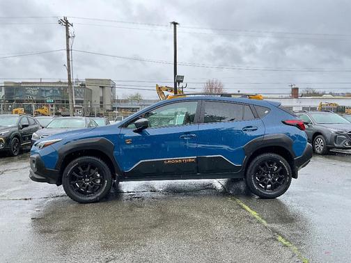 Geyser Blue 2025 Subaru Crosstrek Wilderness