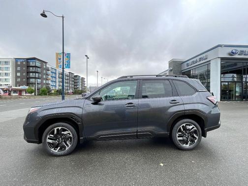 2025 Subaru Forester Hybrid Premium