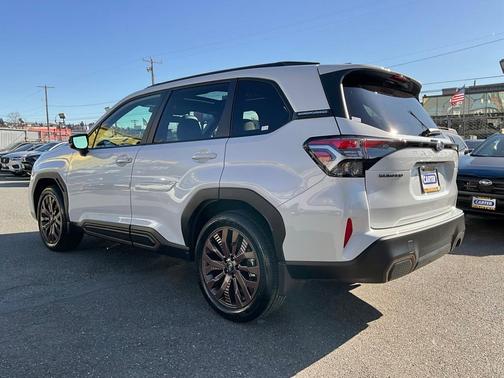 2025 Subaru Forester Sport