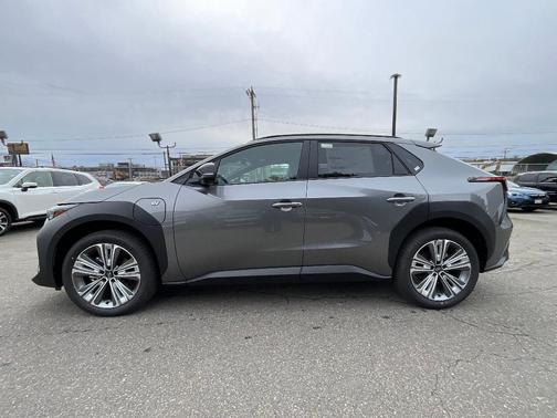 2025 Subaru Solterra Limited