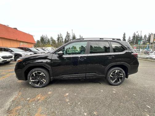 Crystal Black Silica 2026 Subaru Forester Premium