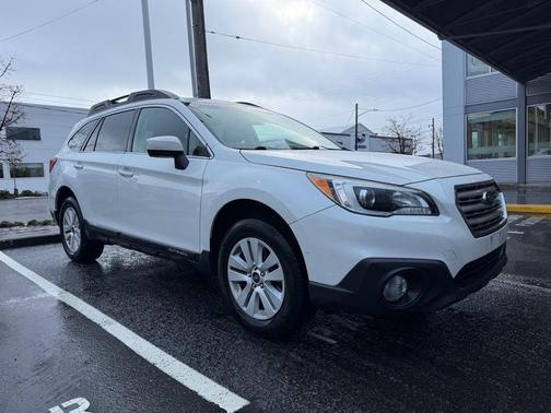2017 Subaru Outback 2.5i Premium