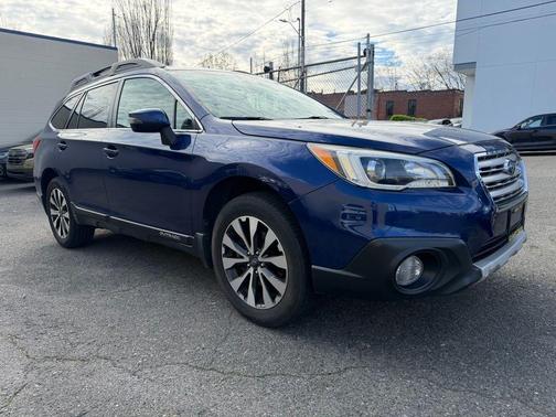 Lapis Blue Pearl 2017 Subaru Outback 2.5i Limited