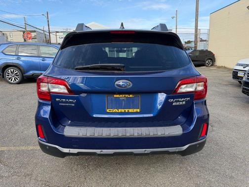 Lapis Blue Pearl 2017 Subaru Outback 2.5i Limited