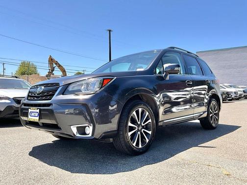 Dark Gray Metallic 2018 Subaru Forester 2.0XT Touring