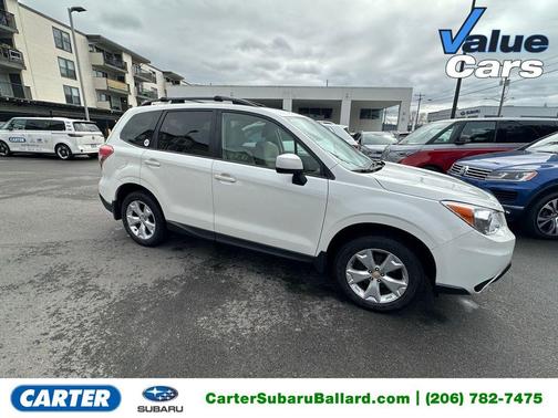 Crystal White Pearl 2016 Subaru Forester 2.5i Premium