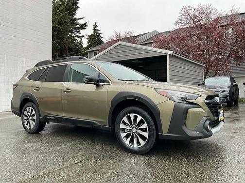 Autumn Green Metallic 2023 Subaru Outback Limited