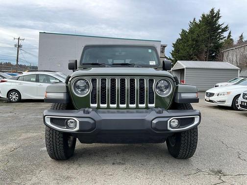 2023 Jeep Gladiator Overland