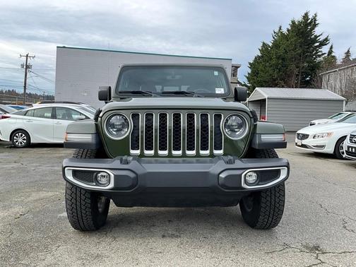 2023 Jeep Gladiator Overland