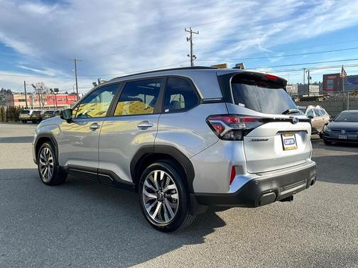 2025 Subaru Forester Touring