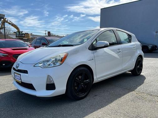 2013 Toyota Prius c One