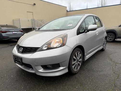 2013 Honda Fit Sport w/ Navigation