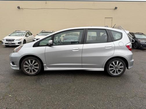 2013 Honda Fit Sport w/ Navigation