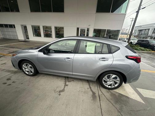 Ice Silver Metallic 2024 Subaru Impreza Base