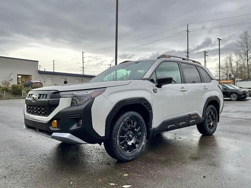 Crystal White Pearl 2026 Subaru Forester Wilderness