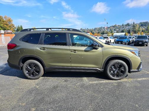 Autumn Green Metallic 2027 Subaru Ascent Premium 7-Passenger