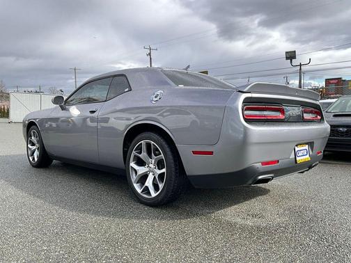 2015 Dodge Challenger SXT