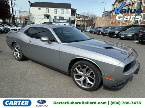 2015 Dodge Challenger SXT
