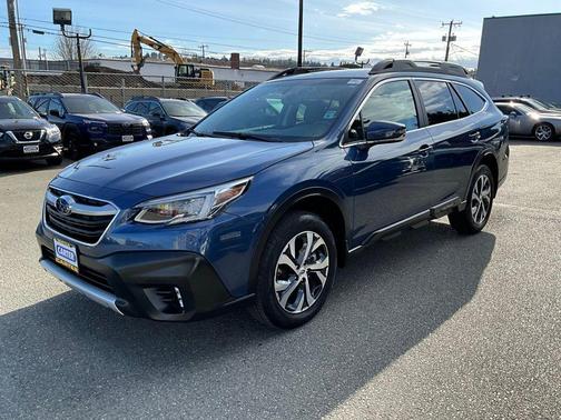Abyss Blue Pearl 2022 Subaru Outback Limited
