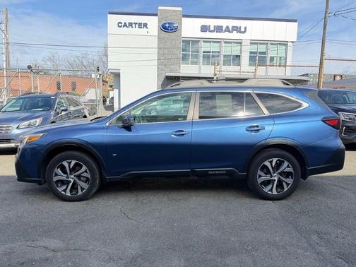 Abyss Blue Pearl 2022 Subaru Outback Limited
