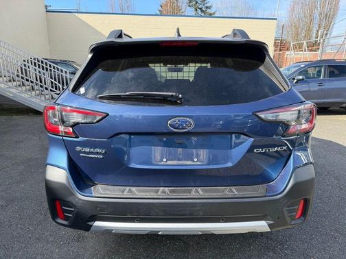 Abyss Blue Pearl 2022 Subaru Outback Limited