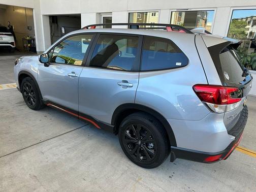 Ice Silver Metallic 2023 Subaru Forester Sport