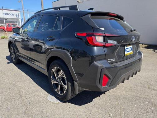 Crystal Black Silica 2024 Subaru Crosstrek Premium