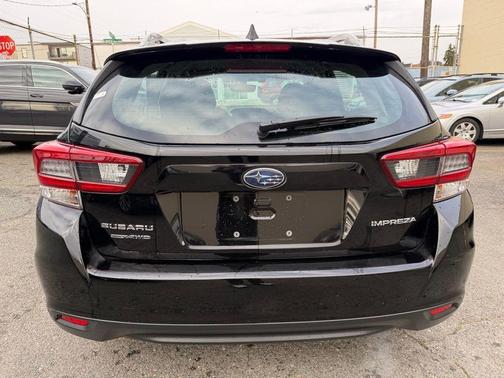 2023 Subaru Impreza Premium