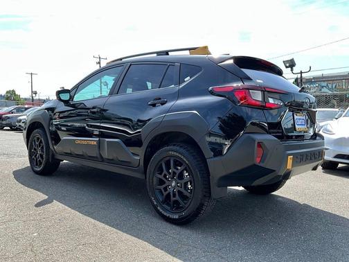 Crystal Black Silica 2025 Subaru Crosstrek Wilderness