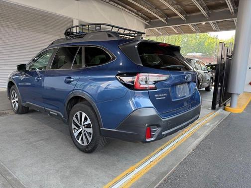 Abyss Blue Pearl 2020 Subaru Outback Premium