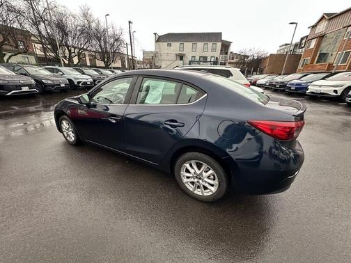 2016 Mazda Mazda3 i Touring
