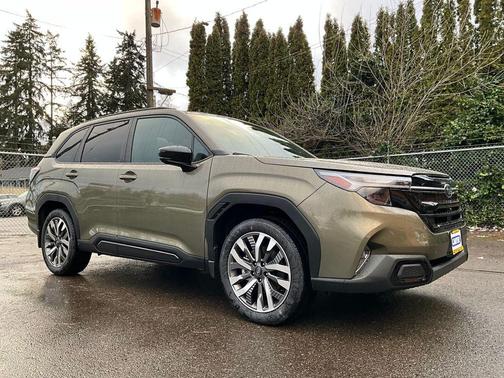 Autumn Green Metallic 2025 Subaru Forester Touring