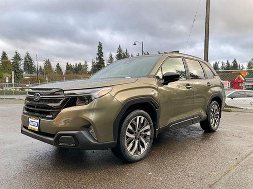 Autumn Green Metallic 2025 Subaru Forester Touring