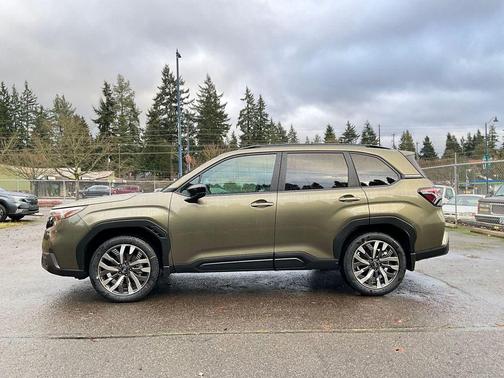Autumn Green Metallic 2025 Subaru Forester Touring