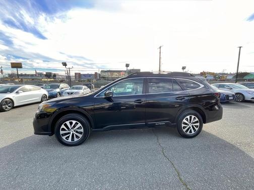 2022 Subaru Outback Premium