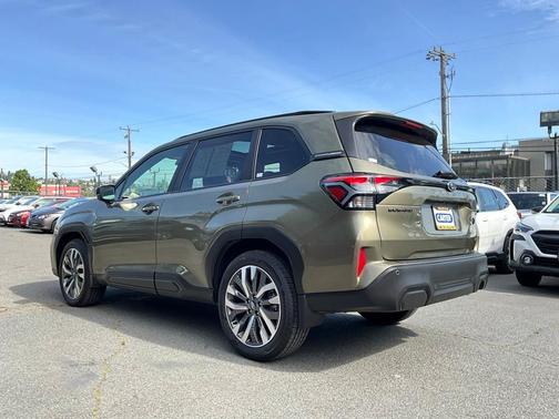 2025 Subaru Forester Touring