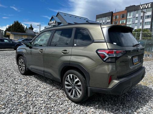 2025 Subaru Forester Touring