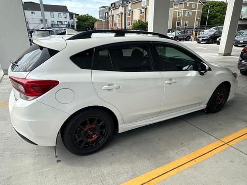 Crystal White Pearl 2023 Subaru Impreza Sport