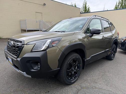 Autumn Green Metallic 2025 Subaru Forester Wilderness