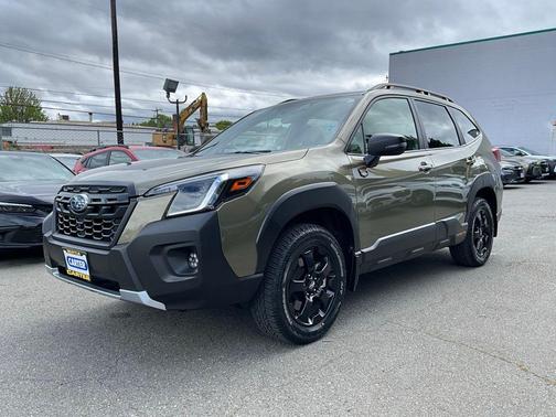 Autumn Green Metallic 2025 Subaru Forester Wilderness