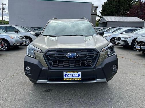 Autumn Green Metallic 2025 Subaru Forester Wilderness