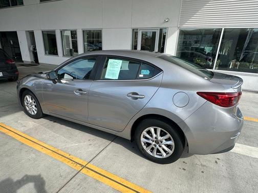 Liquid Silver Metallic 2015 Mazda Mazda3 i Touring