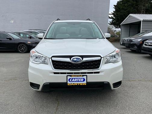 Satin White Pearl 2015 Subaru Forester 2.5i Premium