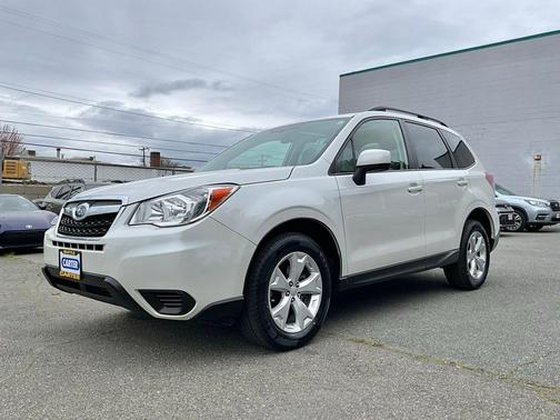 Satin White Pearl 2015 Subaru Forester 2.5i Premium