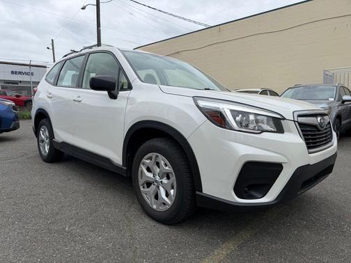 Crystal White Pearl 2020 Subaru Forester