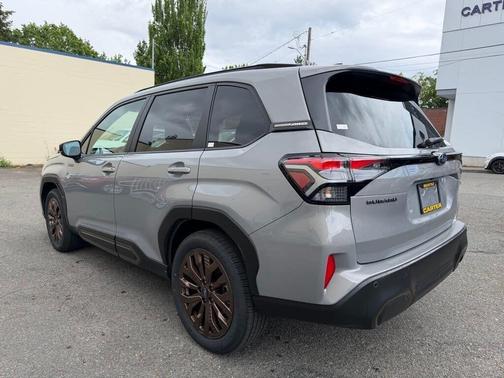 Riverrock Green 2025 Subaru Forester Hybrid Sport