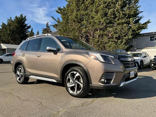 2023 Subaru Forester Touring