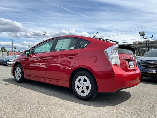 2011 Toyota Prius I